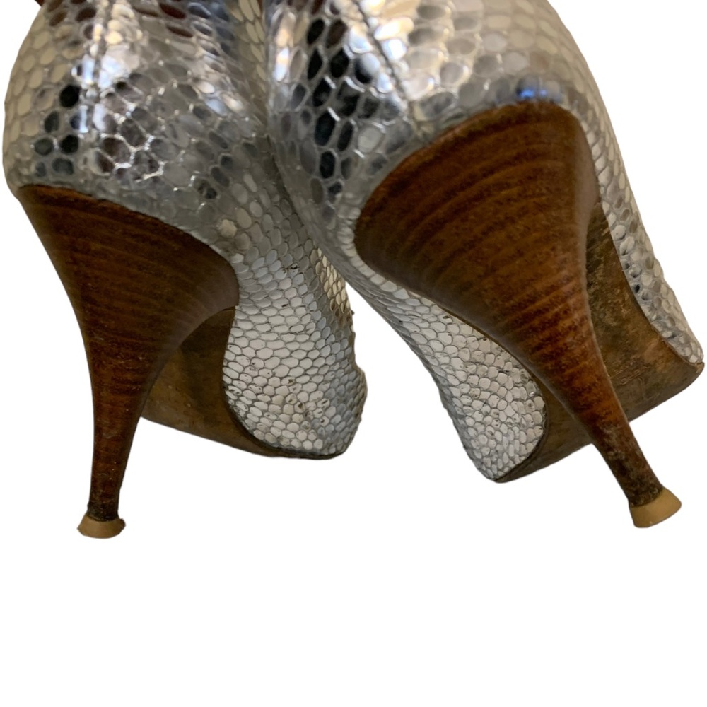 Giuseppe Zanotti Silver Python Embossed Peep Toe - image 8